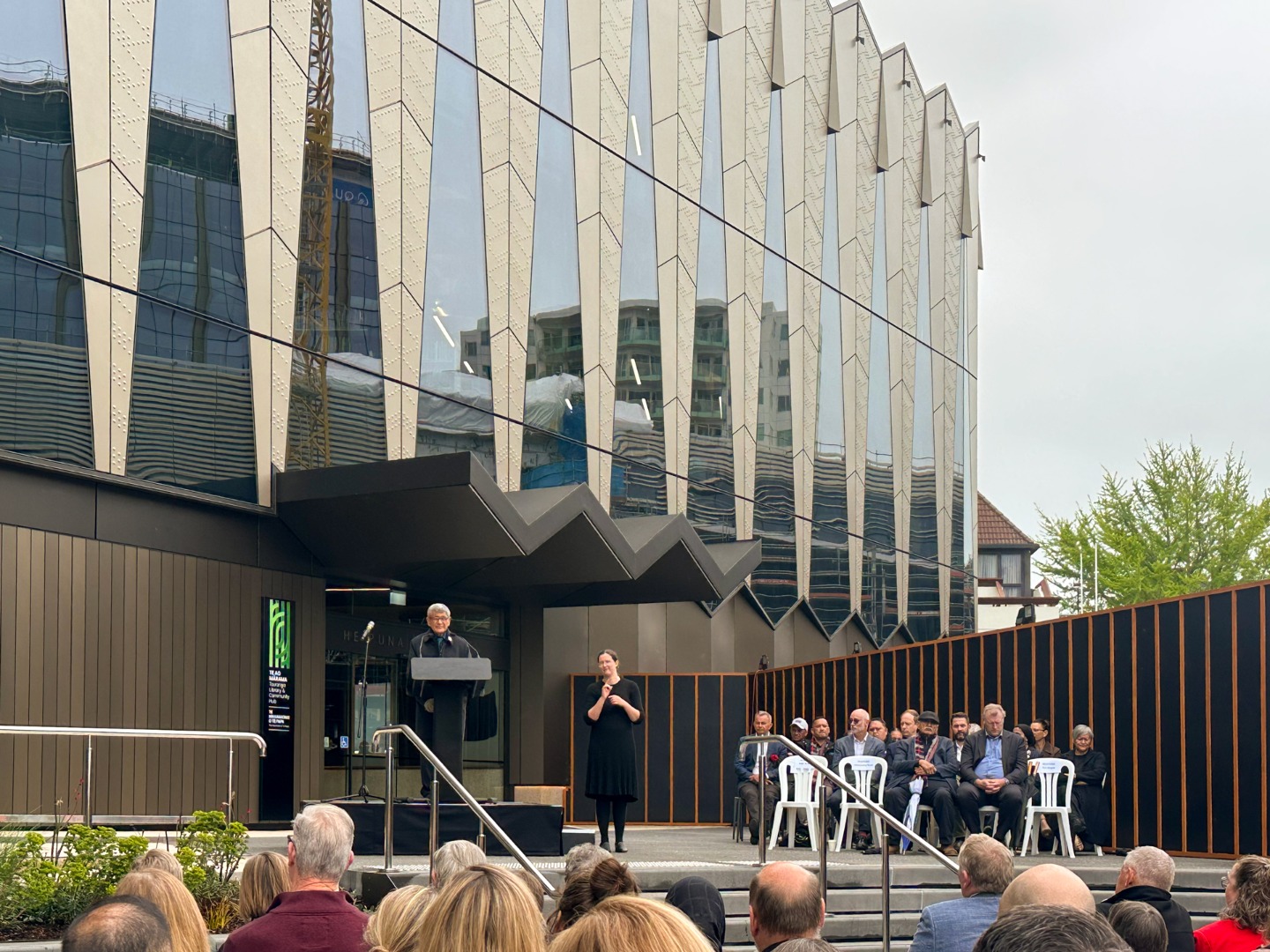 Te Ao Mārama Tauranga Library and Community Hub opens to the public